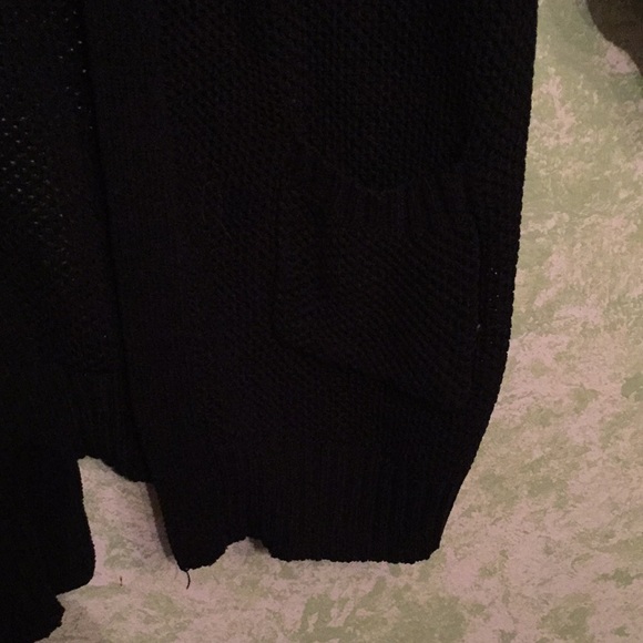 Black Fish Net Cardigan - Picture 2 of 4